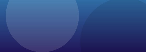 256中文2020年创立初期团队合影，充满活力的年轻创业团队在办公室白板前讨论产品方向